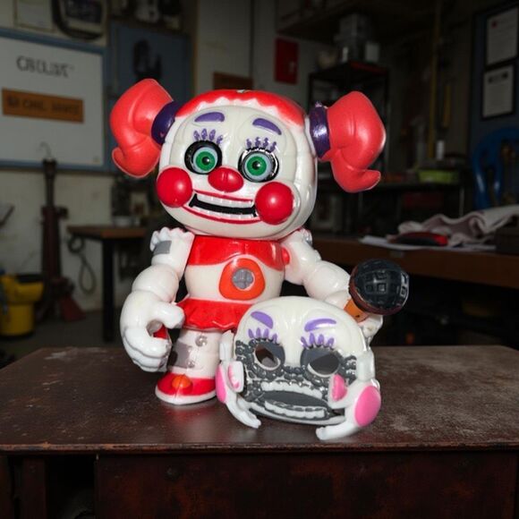 NWOT Five Nights at Freddy’s Baby Snap Action Figure B15 - Picture 1 of 4